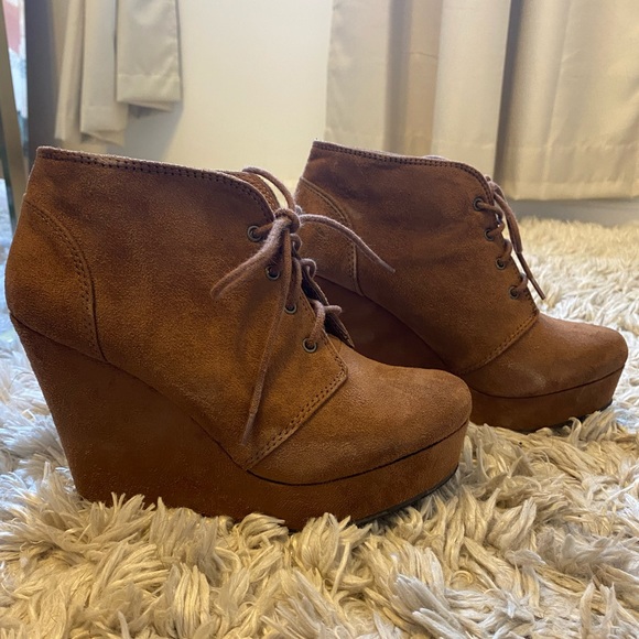 Chestnut booties - Picture 10 of 12